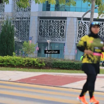 Runner Photo 6986346
