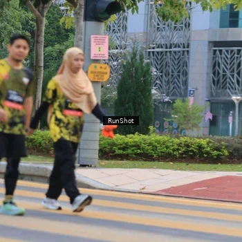 Runner Photo 6986354
