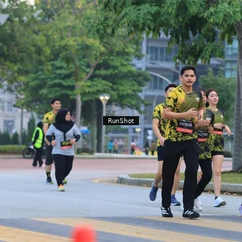 Runner Photo 6986370
