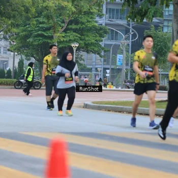 Runner Photo 6986374