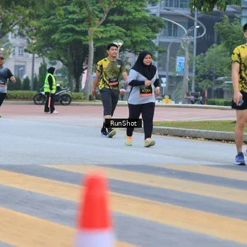 Runner Photo 6986378