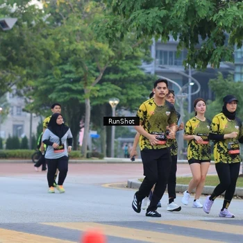 Runner Photo 6986385