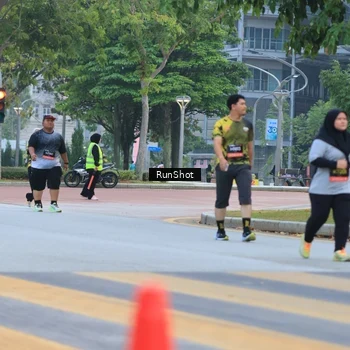 Runner Photo 6986386