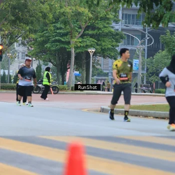 Runner Photo 6986388