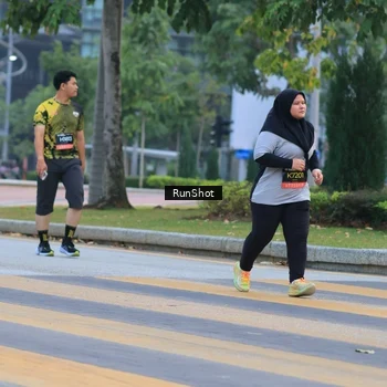 Runner Photo 6986394
