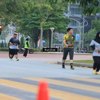 Runner Photo 6986419