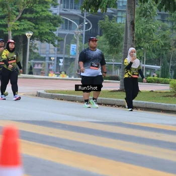 Runner Photo 6986434