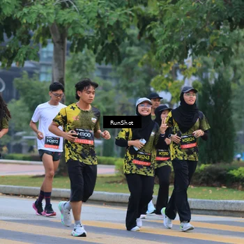Runner Photo 6986472
