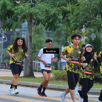 Runner Photo 6986486