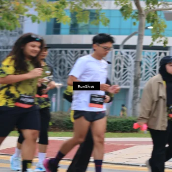 Runner Photo 6986490