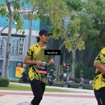 Runner Photo 6986501