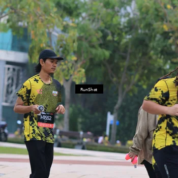 Runner Photo 6986504