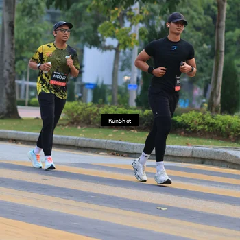 Runner Photo 6986530