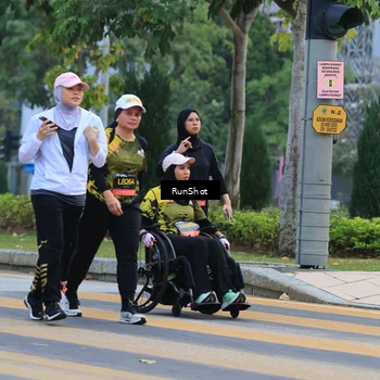Runner Photo 6986581