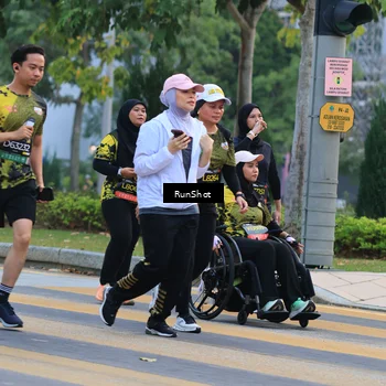 Runner Photo 6986584