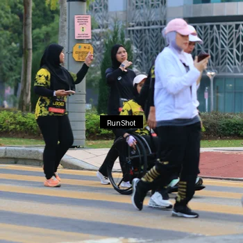 Runner Photo 6986602