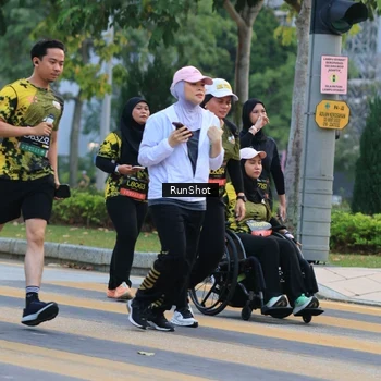 Runner Photo 6986607