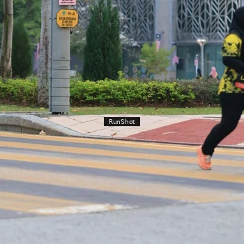 Runner Photo 6986618
