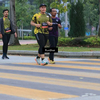 Runner Photo 6986649