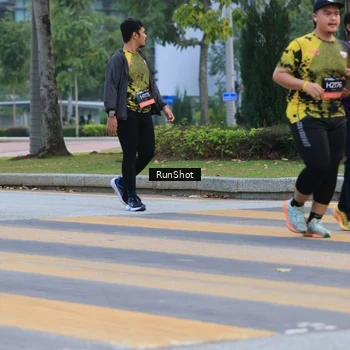 Runner Photo 6986652
