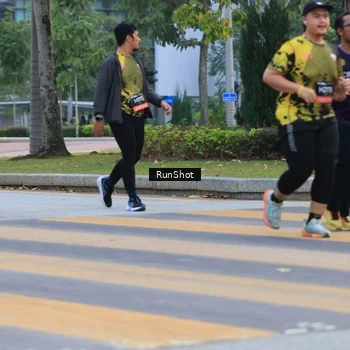 Runner Photo 6986653
