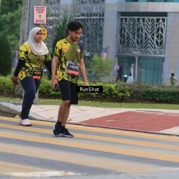 Runner Photo 6986668