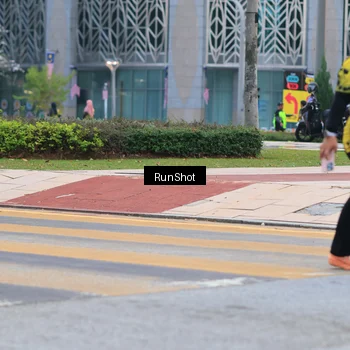 Runner Photo 6986676
