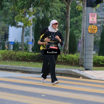 Runner Photo 6986709