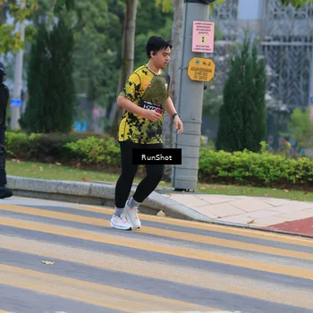 Runner Photo 6986713