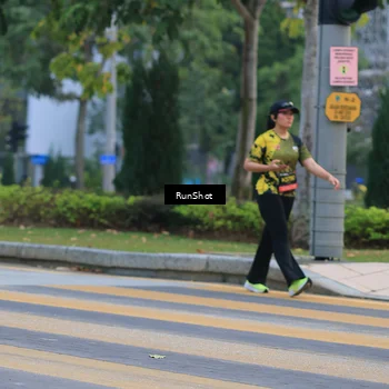 Runner Photo 6986725