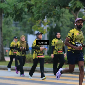 Runner Photo 6986765