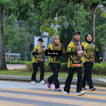 Runner Photo 6986771