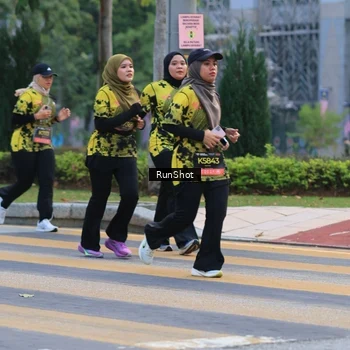 Runner Photo 6986784