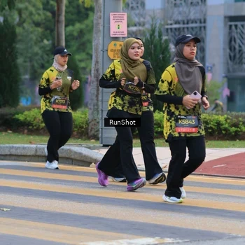 Runner Photo 6986786