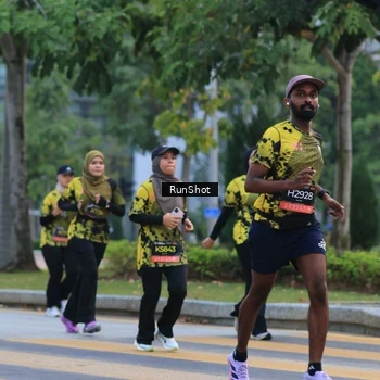 Runner Photo 6986789