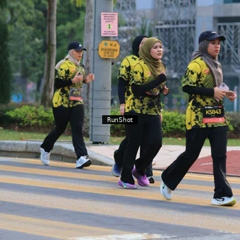 Runner Photo 6986791