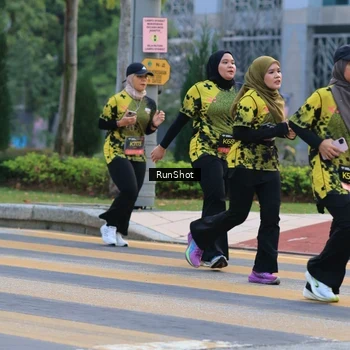 Runner Photo 6986793
