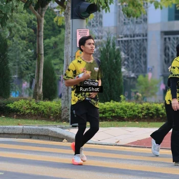 Runner Photo 6986801