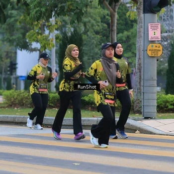 Runner Photo 6986807
