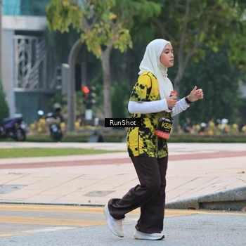 Runner Photo 6986811