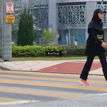 Runner Photo 6986819
