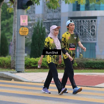 Runner Photo 6986825
