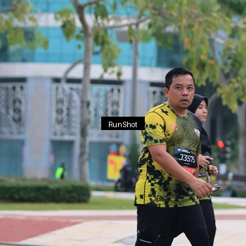 Runner Photo 6986830