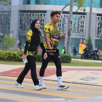 Runner Photo 6986855