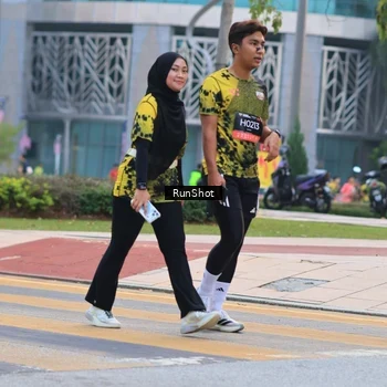 Runner Photo 6986860