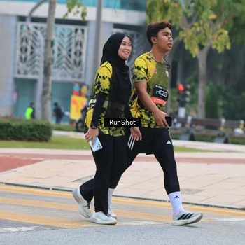 Runner Photo 6986862