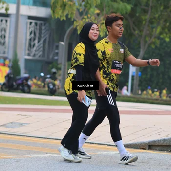 Runner Photo 6986871
