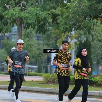 Runner Photo 6986882