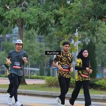 Runner Photo 6986903