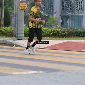 Runner Photo 6986938